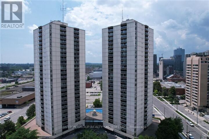 Property Photo:  323 Colborne Street 1004  ON N6B 3N8 