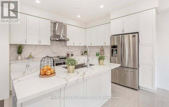 Property Photo:  197 Etheridge Avenue  ON L9E 1J1 