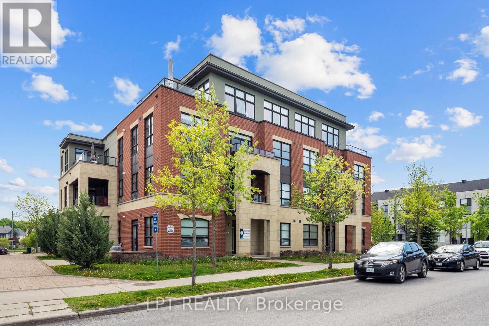 Property Photo:  298 Glenroy Gilbert Drive 301  ON K2J 5W2 