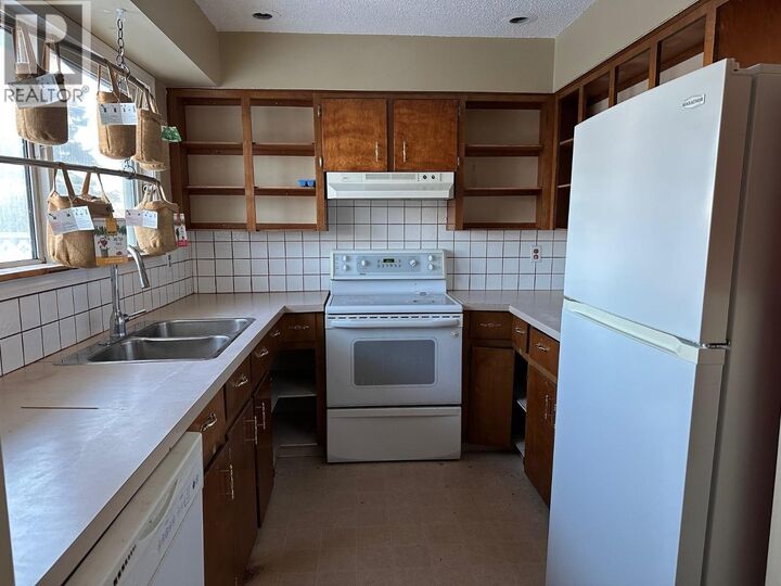 Property Photo: 11308 89A Street BC V1J 5N3
