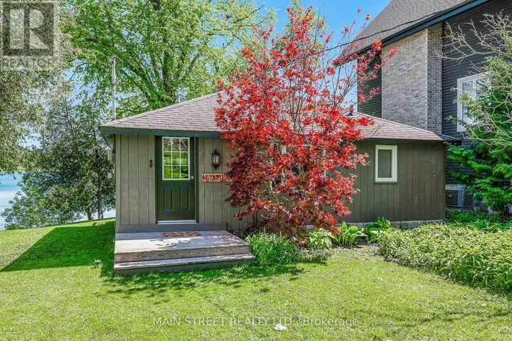Property Photo: 73 Cedarvale Boulevard ON L4A 7X3