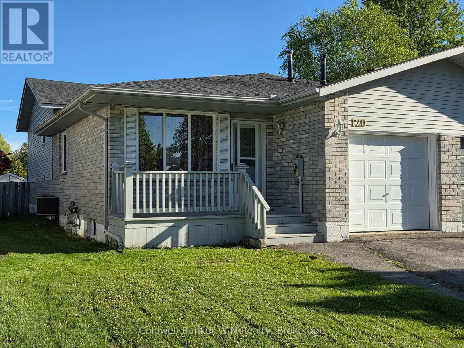 Photo de la propriété: 120 Melissa Crescent ON N0G 2L3