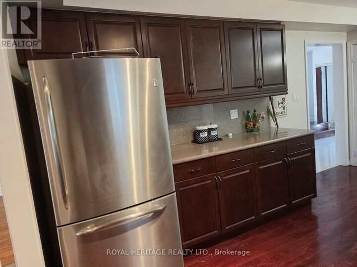 Property Photo: 59 Hewitt Crescent ON L1S 7A6