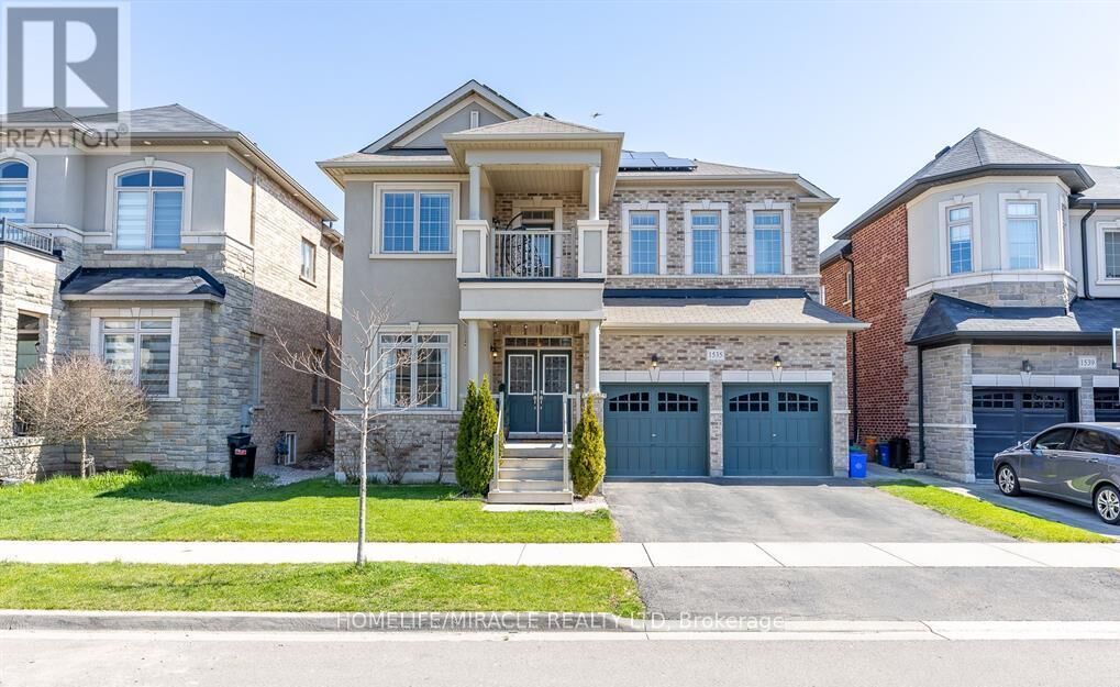 Property Photo:  1535 Mendelson Heights  ON L9E 1H3 