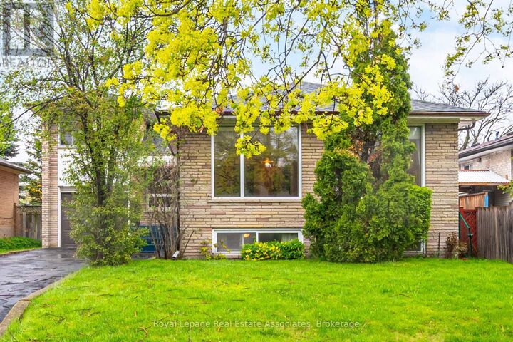 Property Photo: 193 Kingsview Boulevard ON M9R 1V7