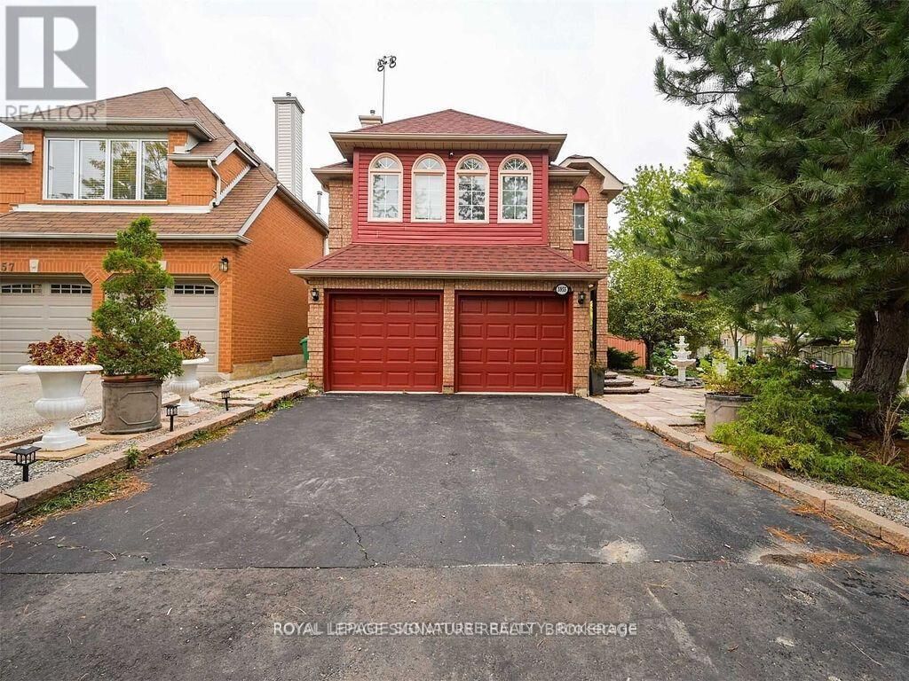 Property Photo: 5955 Leeside Crescent Basement ON L5M 5L8