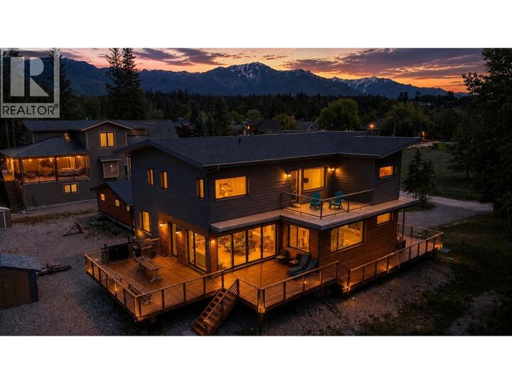 Property Photo: 4615 Rowan Street BC V0B 2L2