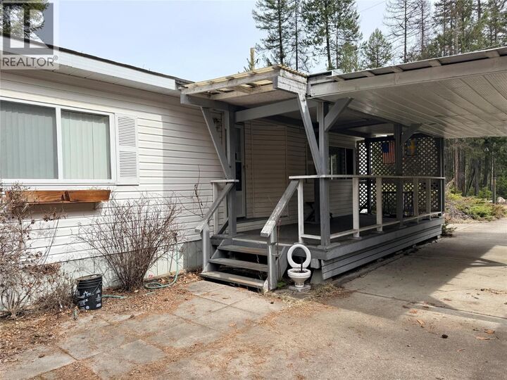 Property Photo: 1465 Thompson Road BC V0H 1E0