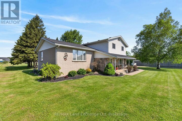 Property Photo: 696 Josephine Street North ON N0G 2W0