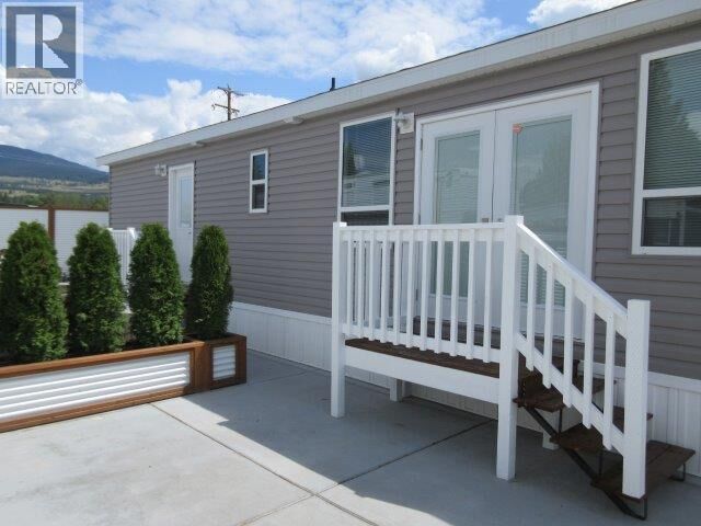 Property Photo: 415 Commonwealth Road 130 BC V4V 1P4