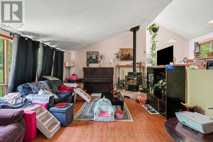 Property Photo: 1148 Wolf Grove Road ON K0A 1A0