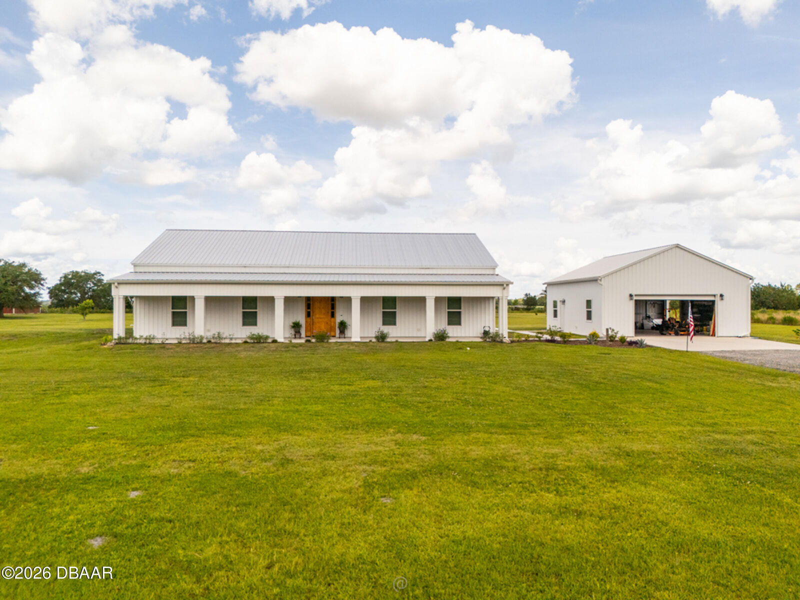 Property Photo:  222 County Road 15  FL 32110 