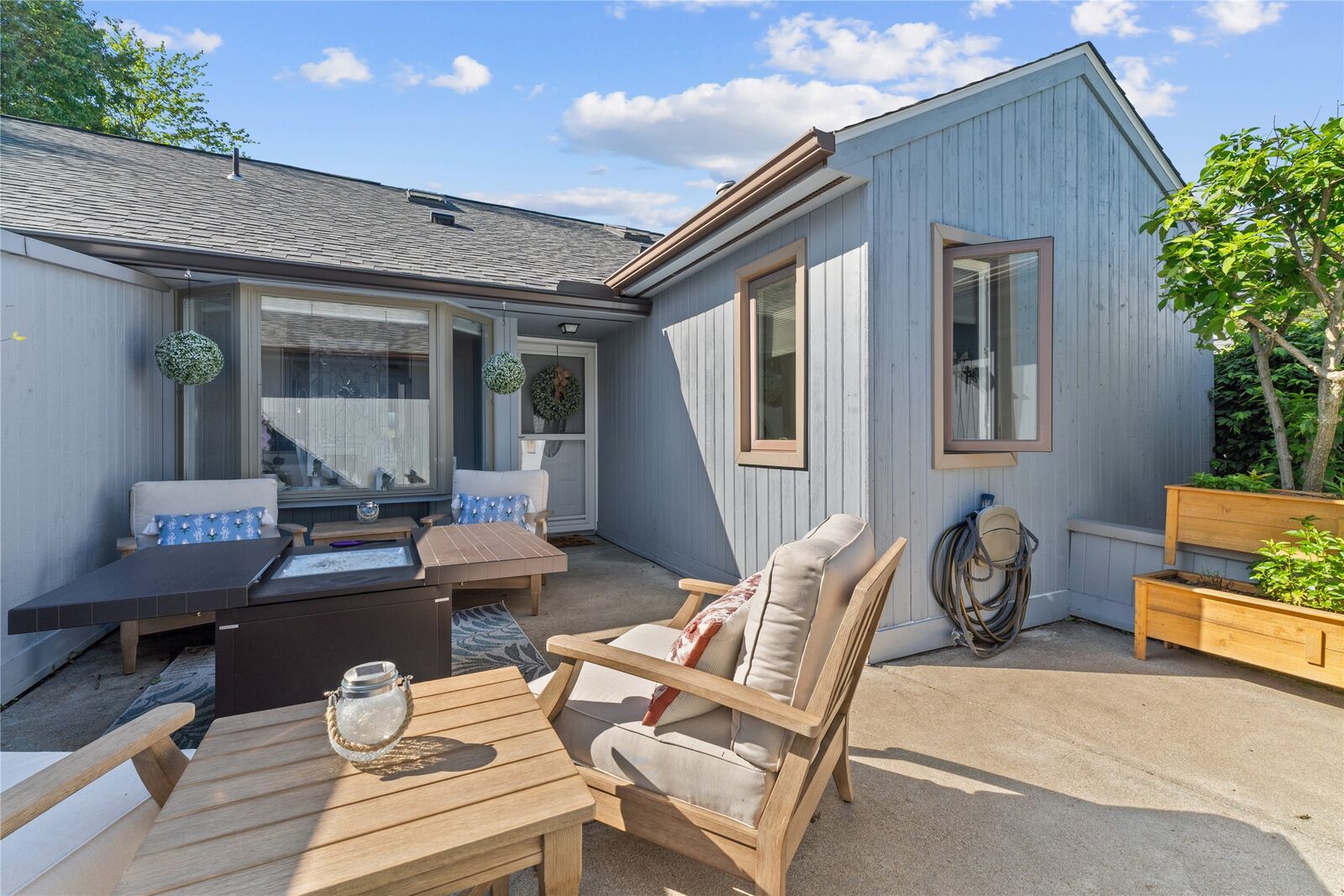 Property Photo: 4716 Baywood Drive PA 16509