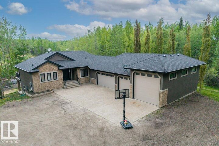 Property Photo: 2406 Twp Road 540 6 AB T0E 1V0