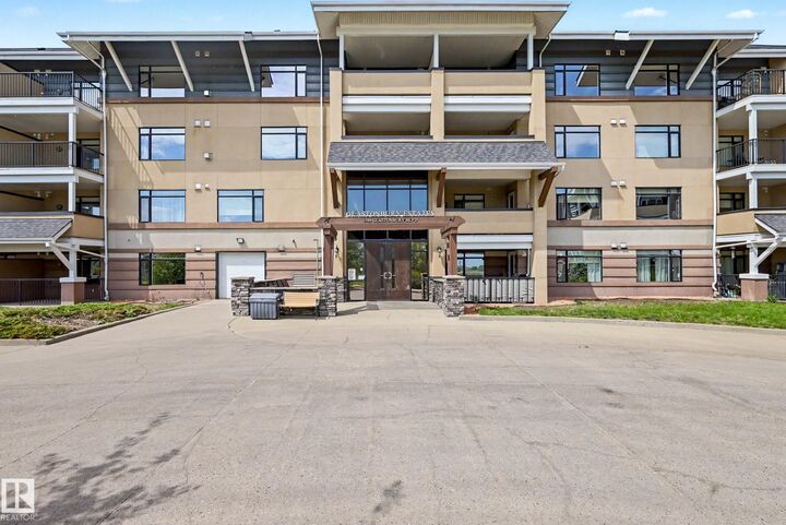 Property Photo: 1589 Glastonbury Boulevard NW 401 AB T5T 2V1