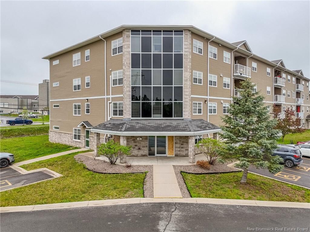Property Photo: 700 Cliffe Street 104 NB E3A 5V2