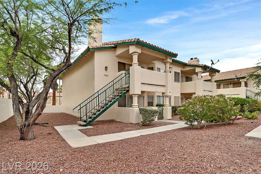 Property Photo: 7952 Terrace Rock Way 102 NV 89128