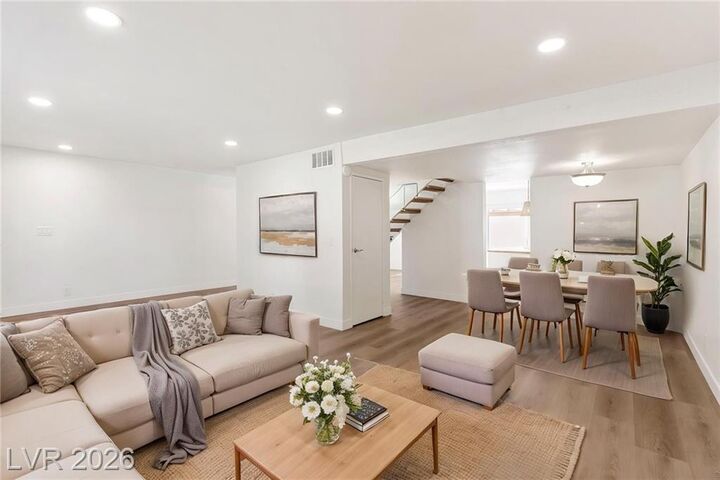Property Photo: 4627 Bountiful Way NV 89121