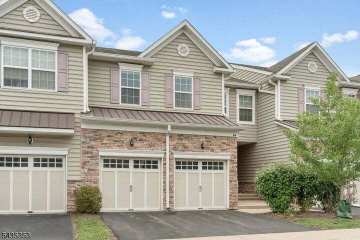 Property Photo: 84 Autumn Ln NJ 08558