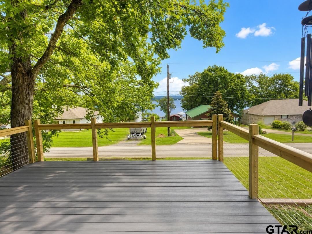 Property Photo:  22733 Creekwood Dr  TX 75762 