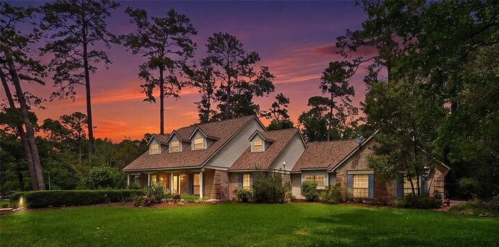 Property Photo: 587 Melmont Street TX 77302