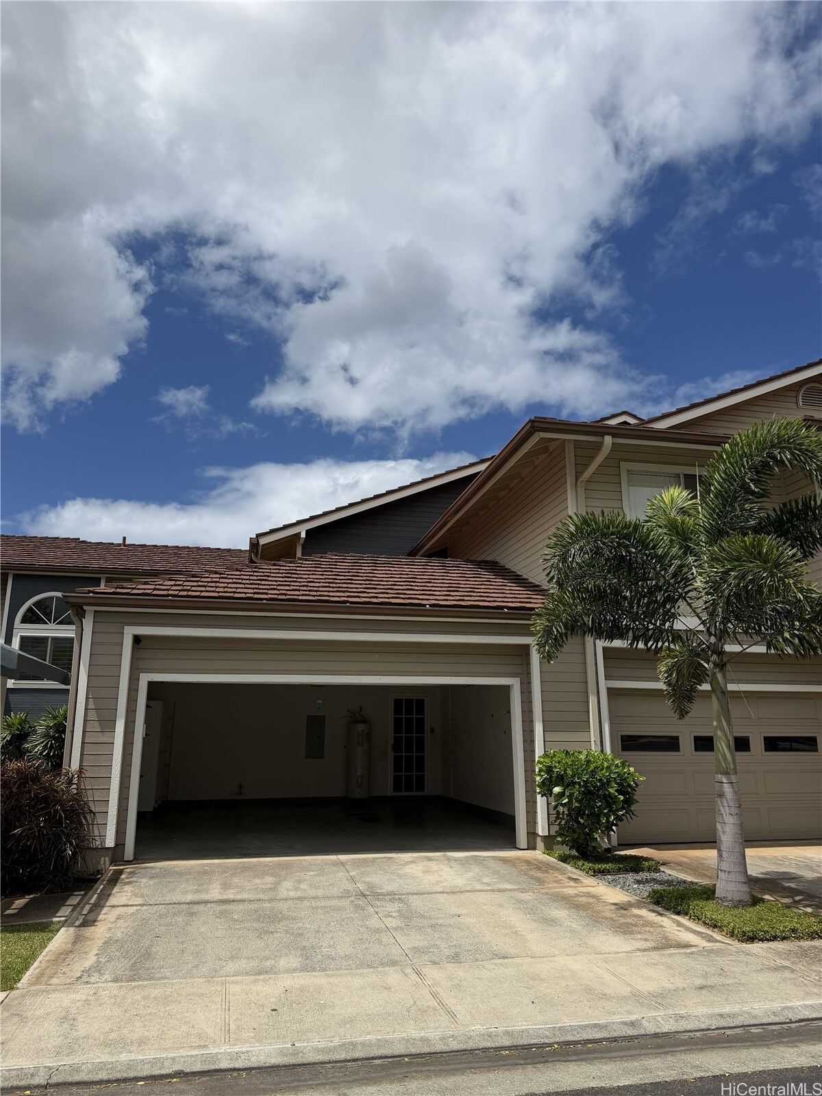 Property Photo:  92-1539 Aliinui Drive 5G  HI 96707 