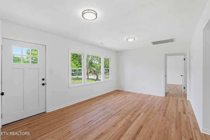 Property Photo: 3109 Cross Valley Rd TN 37917