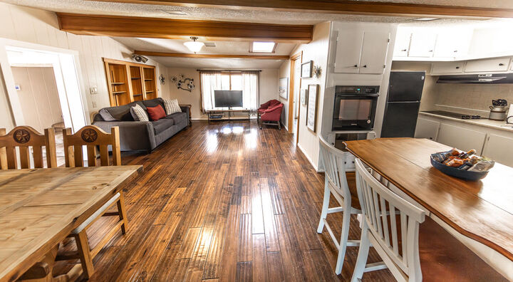 Property Photo:  585 Comanche Drive  TX 79404 