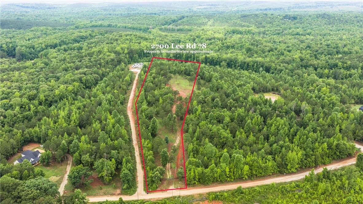 Property Photo:  2700 Lee Road 78  AL 36879 