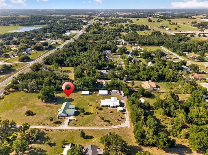 Property Photo: 9712 US Highway 301 FL 33525