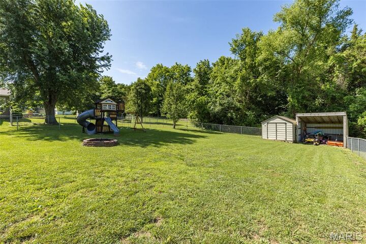Property Photo: 307 Cedar Drive MO 63664