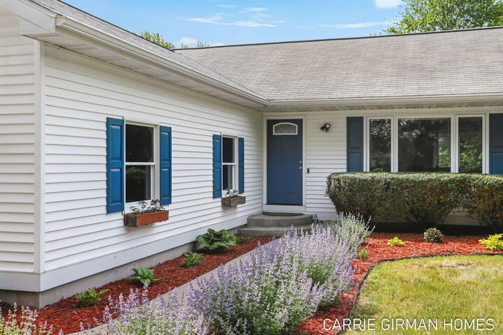 Property Photo: 15416 Ferris MI 49417