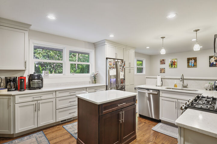 Property Photo: 7330 170th Place IL 60477
