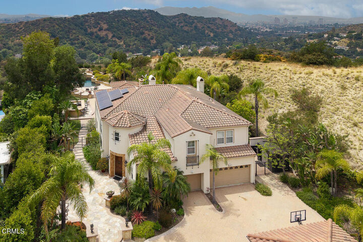 Property Photo: 2741 Sleepy Hollow Place CA 91206