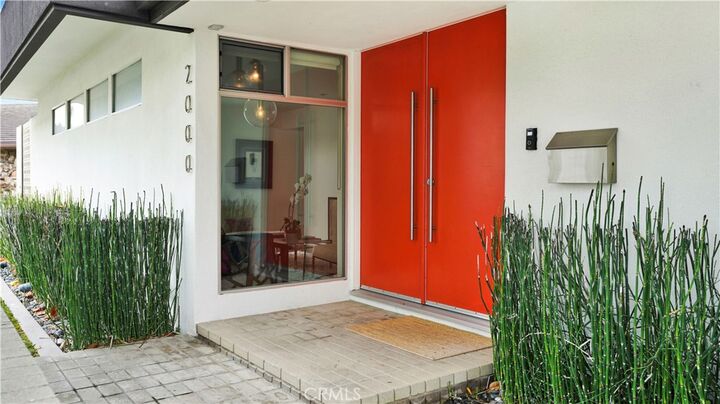 Property Photo:  2000 Nautilus Lane  CA 92660 