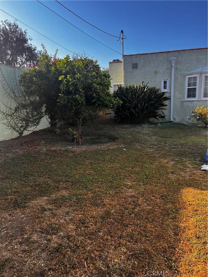 Property Photo:  1838 W 85th Street  CA 90047 