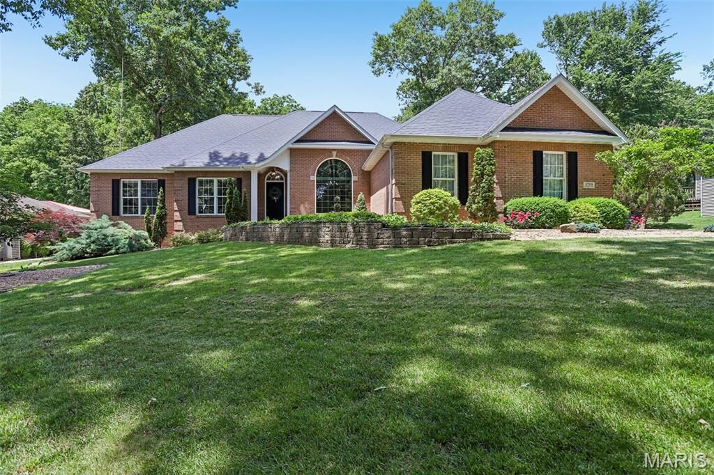 Property Photo: 259 Westlake Trail IL 62056