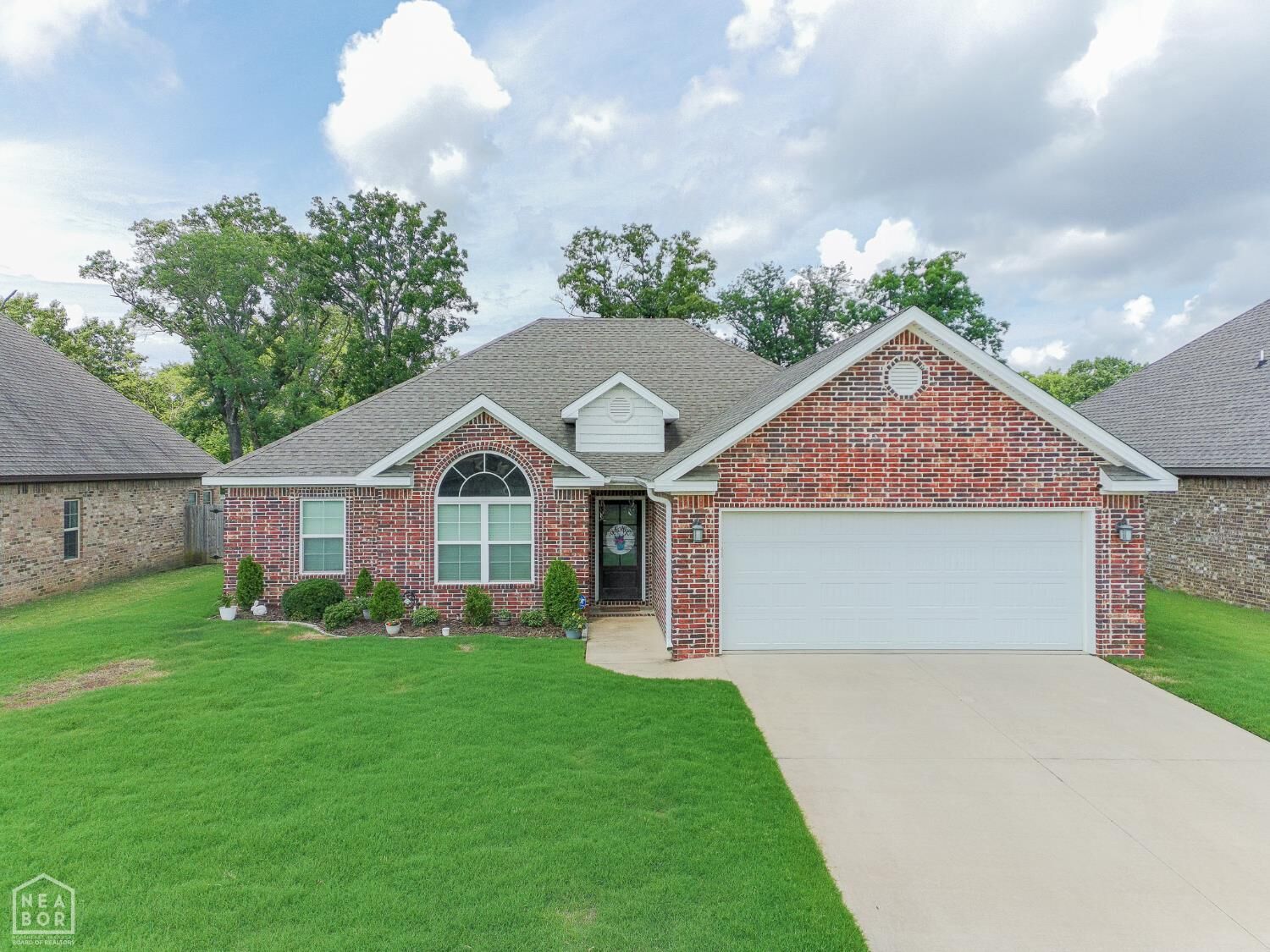 Property Photo: 5615 Creekview Drive AR 72404