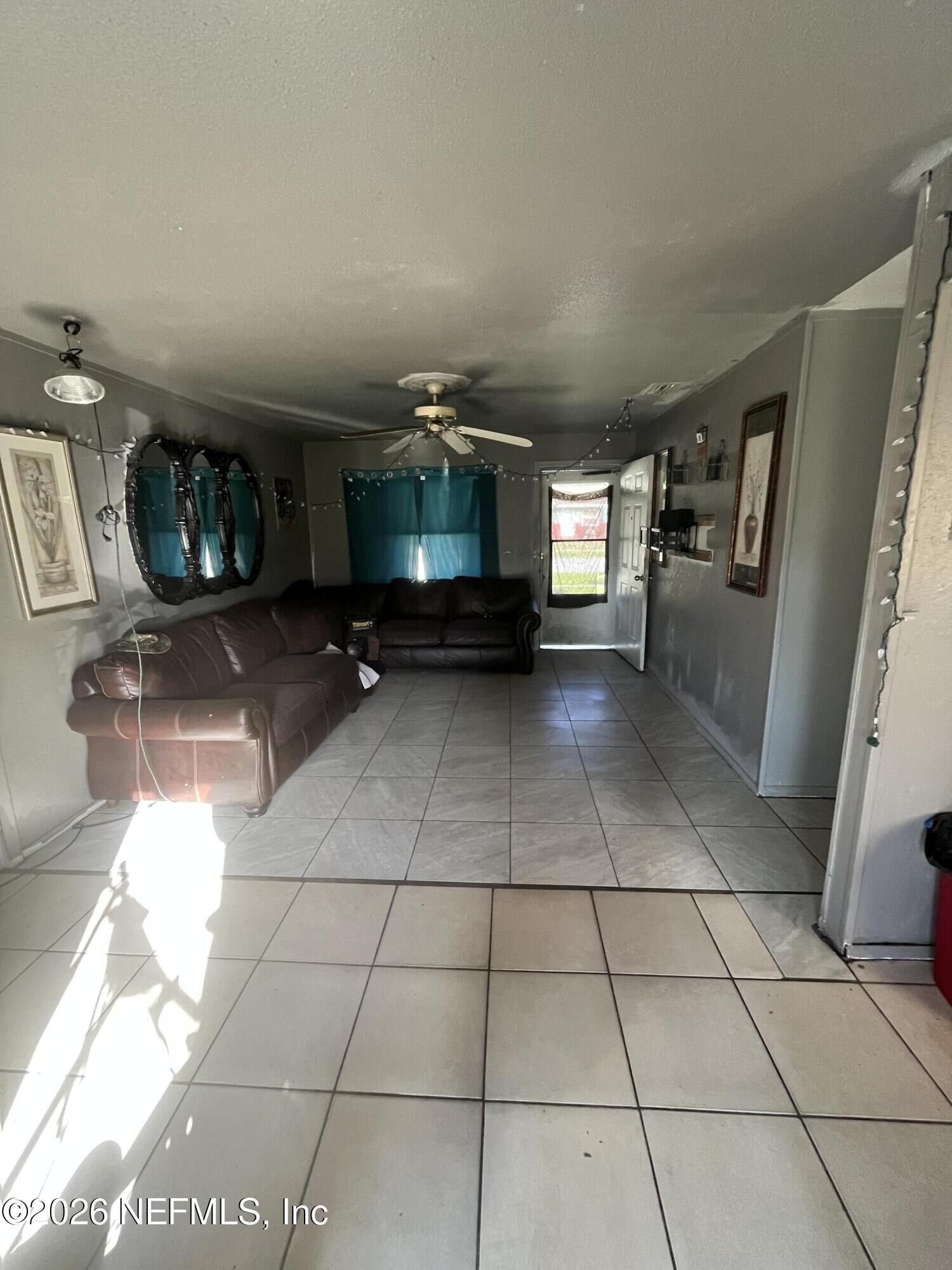 Property Photo:  813 Hymon Circle  FL 32110 