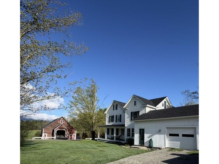 Property Photo: 609 Common Road VT 05673