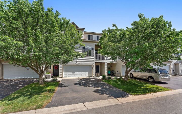 Property Photo:  3674 Abercrombie Lane  MN 55082 