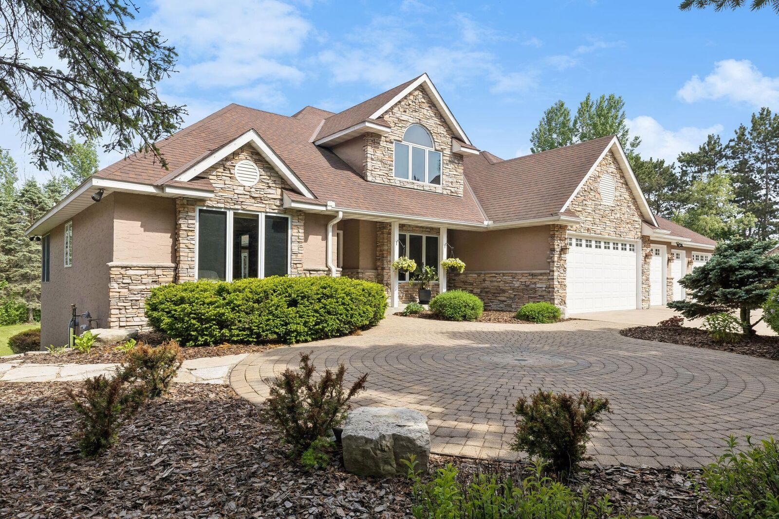 Property Photo:  16339 Guadalcanal Street NE  MN 55304 