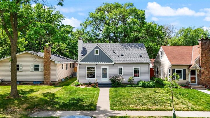 Property Photo:  3805 Zenith Avenue N  MN 55422 