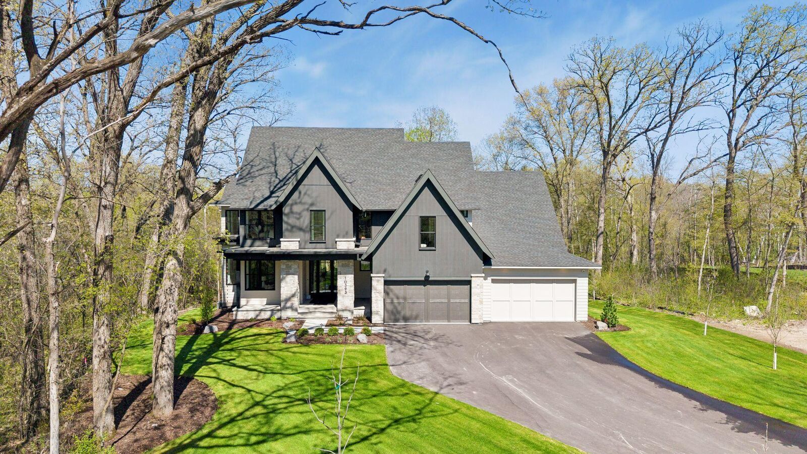 Property Photo: 10393 Pheasant Ridge Road MN 55318