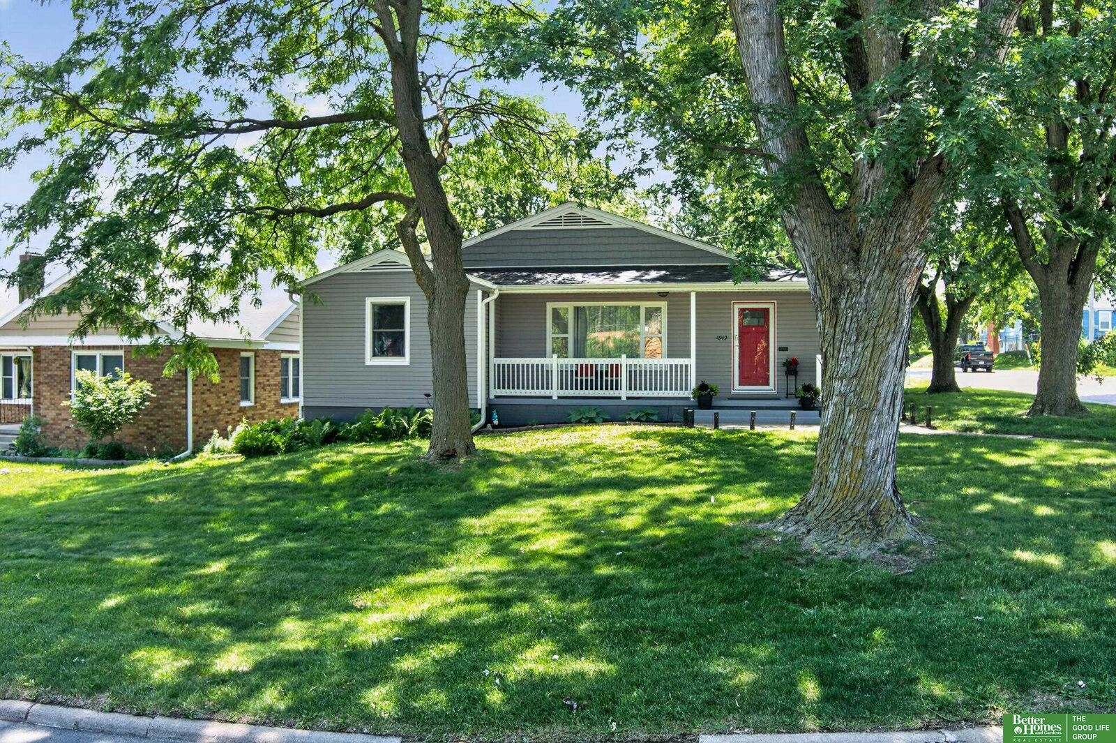Property Photo:  4949 Emmet Street  NE 68104 