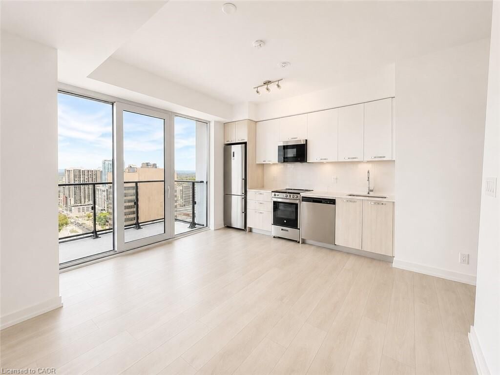 Property Photo:  75 James Street S 2614  ON L8P 2T1 