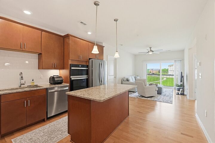 Property Photo:  4 Peters Farm Way 311  MA 01581 