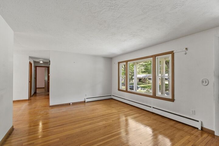 Property Photo:  12 Abbott Lane  MA 01824 