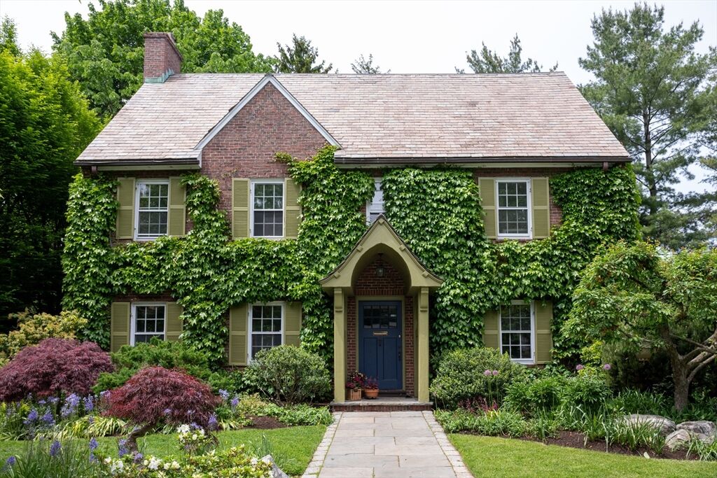 Property Photo: 73 Francis Avenue MA 02138