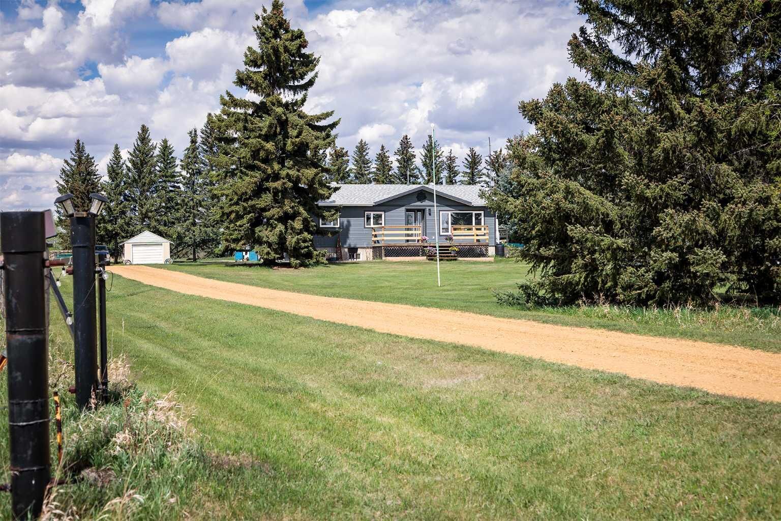 Property Photo: 19252 462 Township AB T4V 1X8